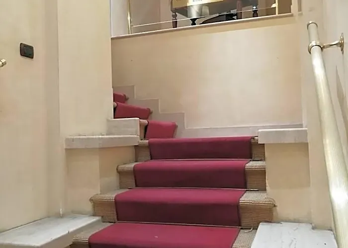 Colosseo Otel 2*