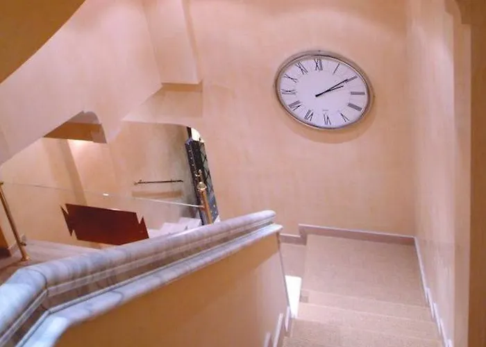 Colosseo Otel 2*